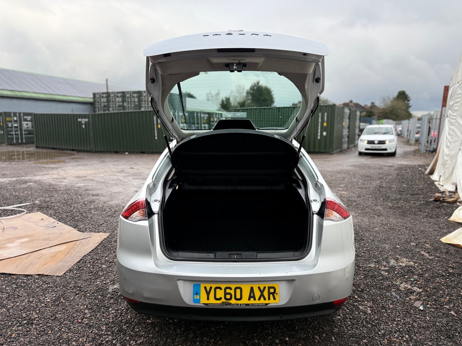 Used Renault Laguna 2010 for sale - 77461400: Photo 10