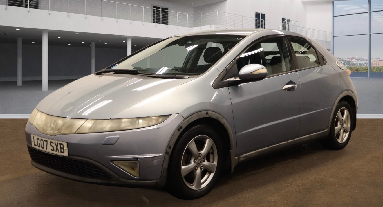 Used Honda Civic 2007 for sale - 77807604: Photo 2