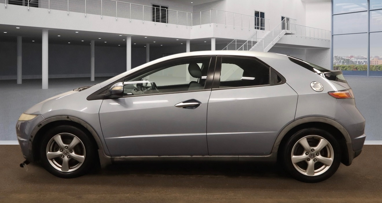 Used Honda Civic 2007 for sale - 77807604: Photo 6