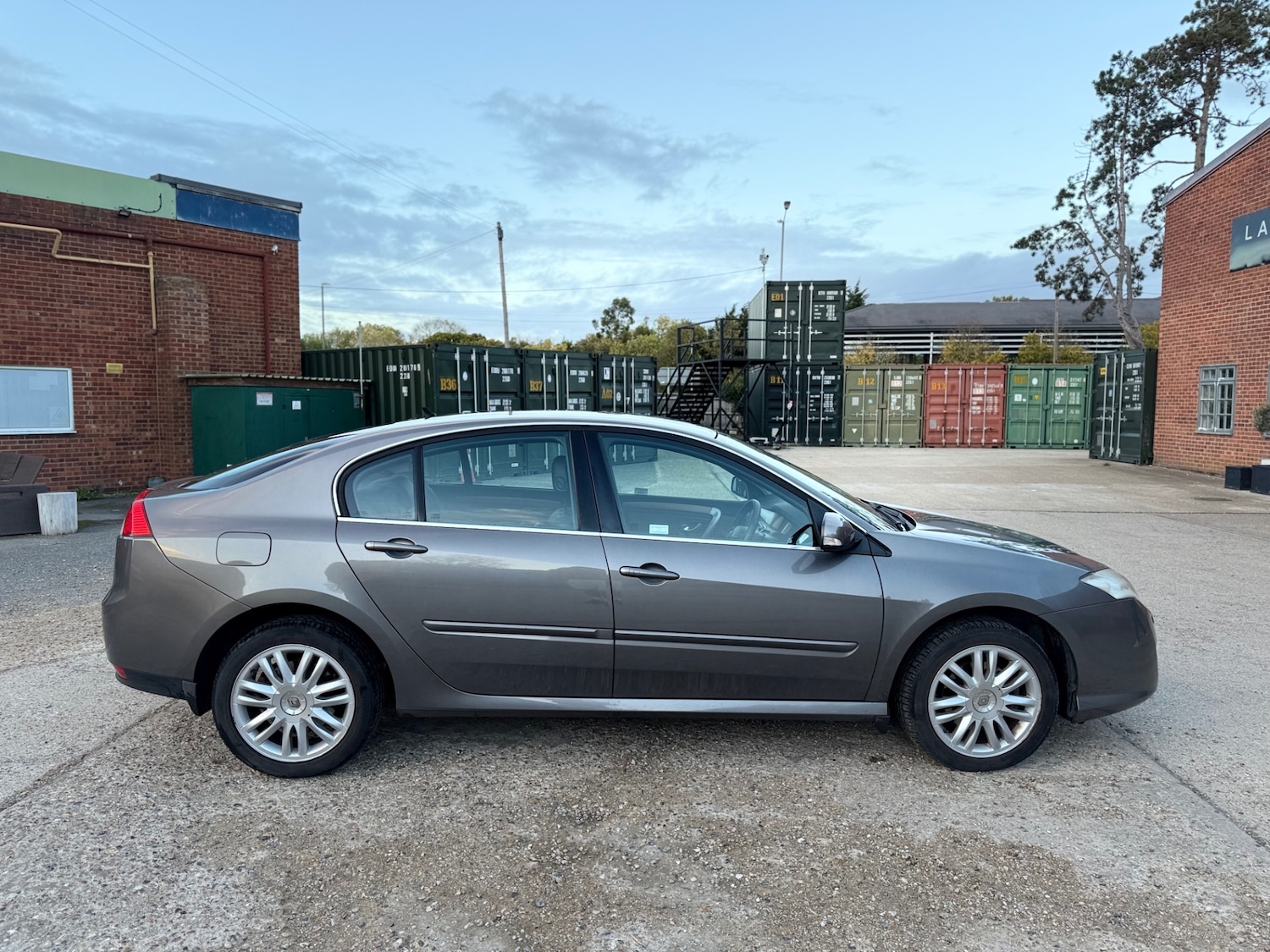 Used Renault Laguna 2008 for sale - 77311140: Photo 10