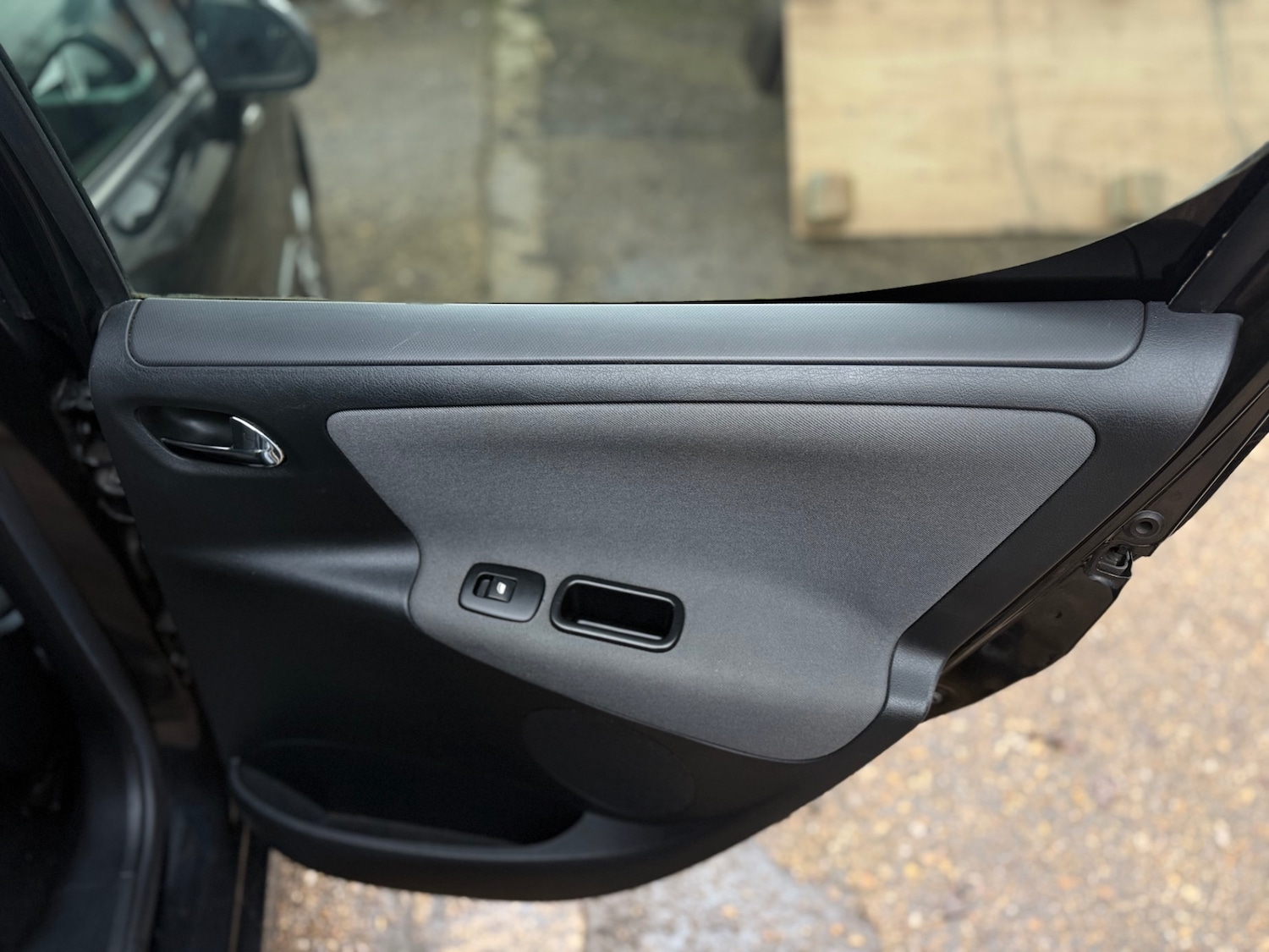 Used Peugeot 207 2010 for sale - 78007914: Photo 14