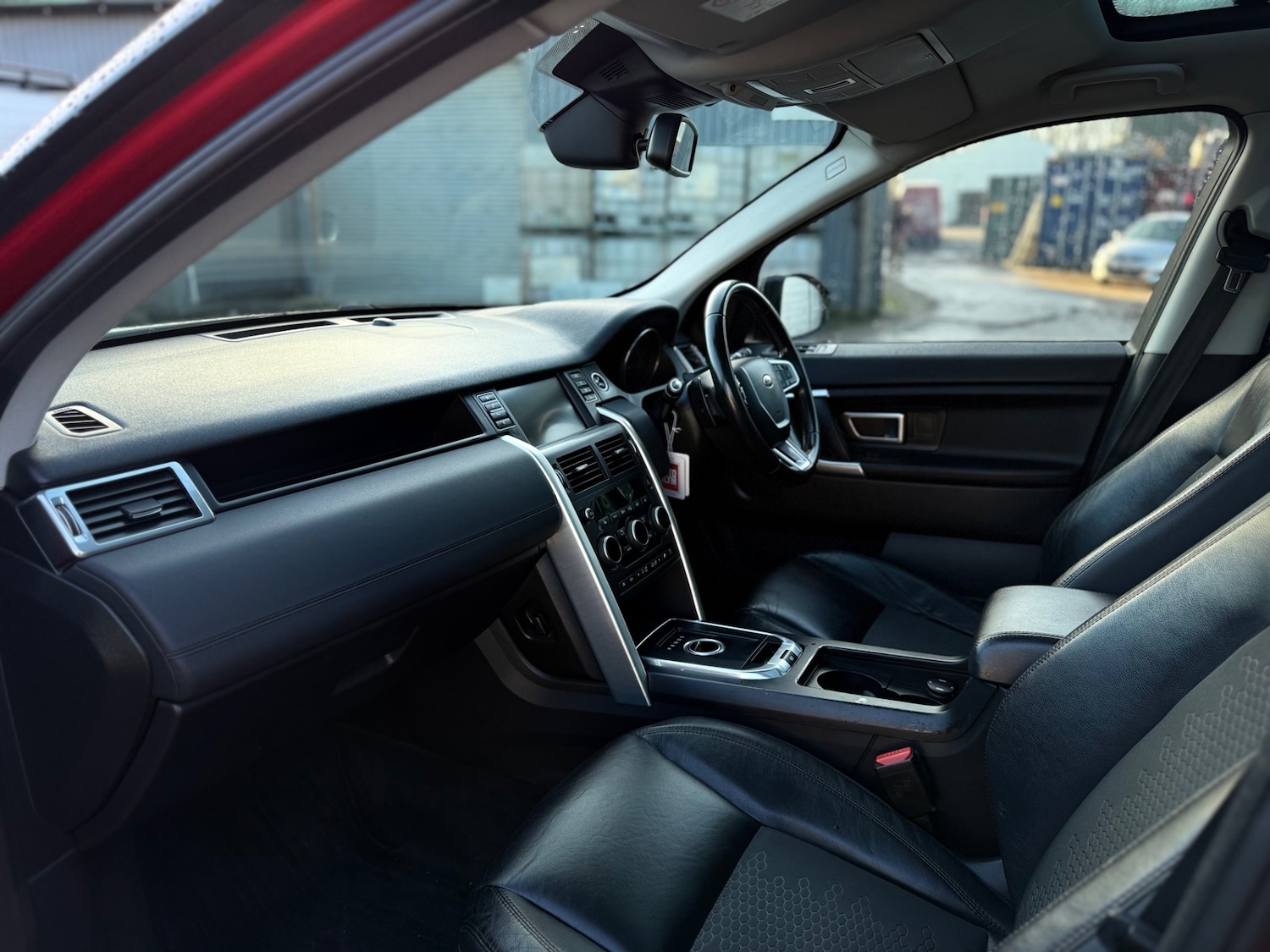 Used Land Rover Discovery 2016 for sale - 77220485: Photo 21