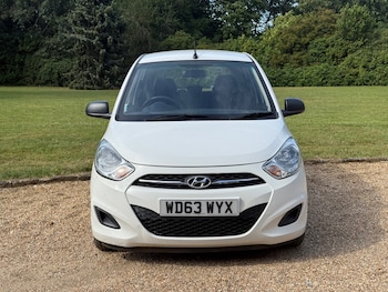 Used Hyundai i10 2014 for sale - 79206920: Photo