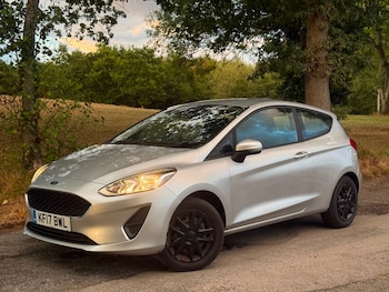 Used Ford Fiesta 2017 for sale - 79594185: Photo