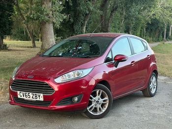 Used Ford Fiesta 2015 for sale - 79349641: Photo