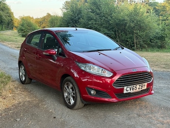 Used Ford Fiesta 2015 for sale - 79349641: Photo