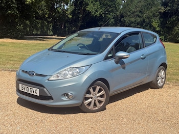 Used Ford Fiesta 2010 for sale - 79216907: Photo