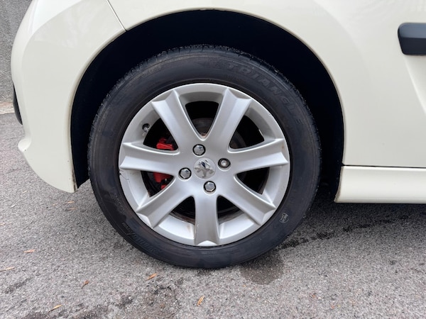 Used Peugeot 207 CC 2007 for sale - 76240076: Photo 17