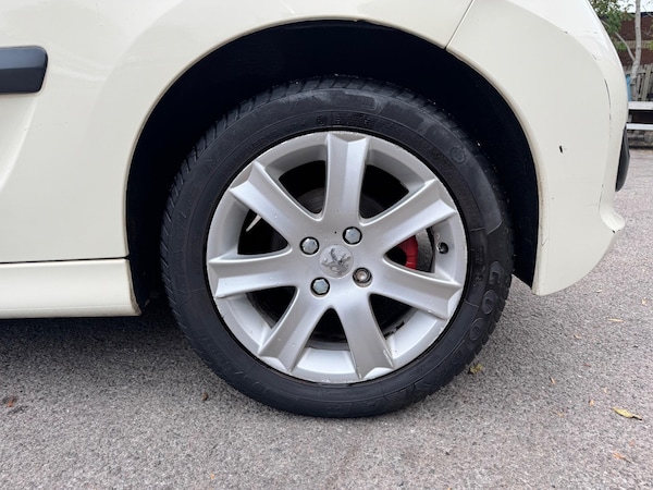 Used Peugeot 207 CC 2007 for sale - 76240076: Photo 18