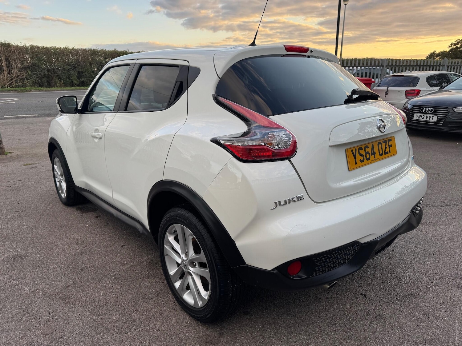Used Nissan Juke 2014 for sale - 76083777: Photo 6