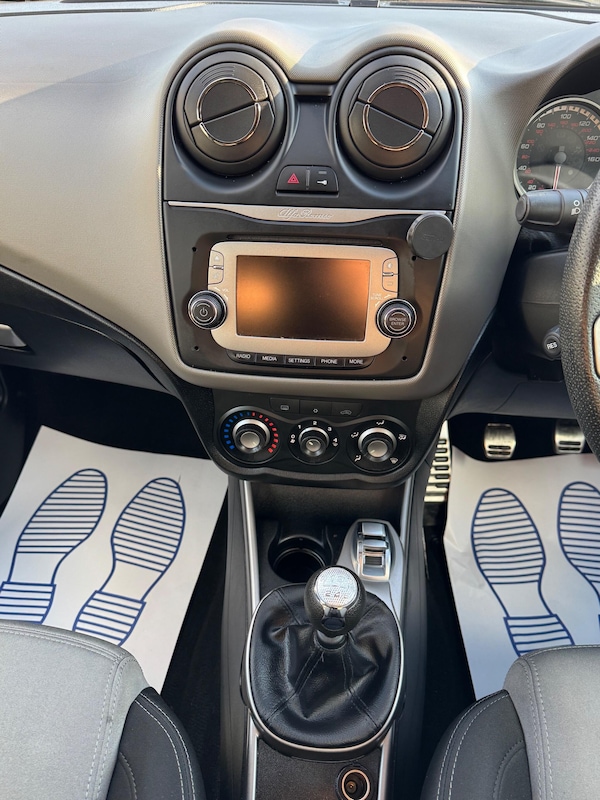 Used Alfa Romeo MiTo 2015 for sale - 76059707: Photo 13