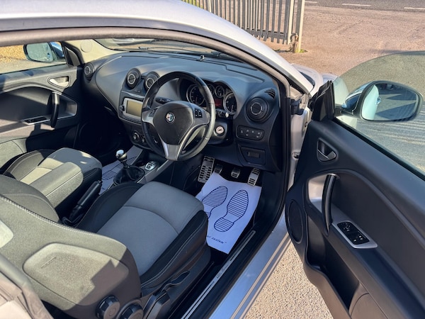 Used Alfa Romeo MiTo 2015 for sale - 76059707: Photo 8
