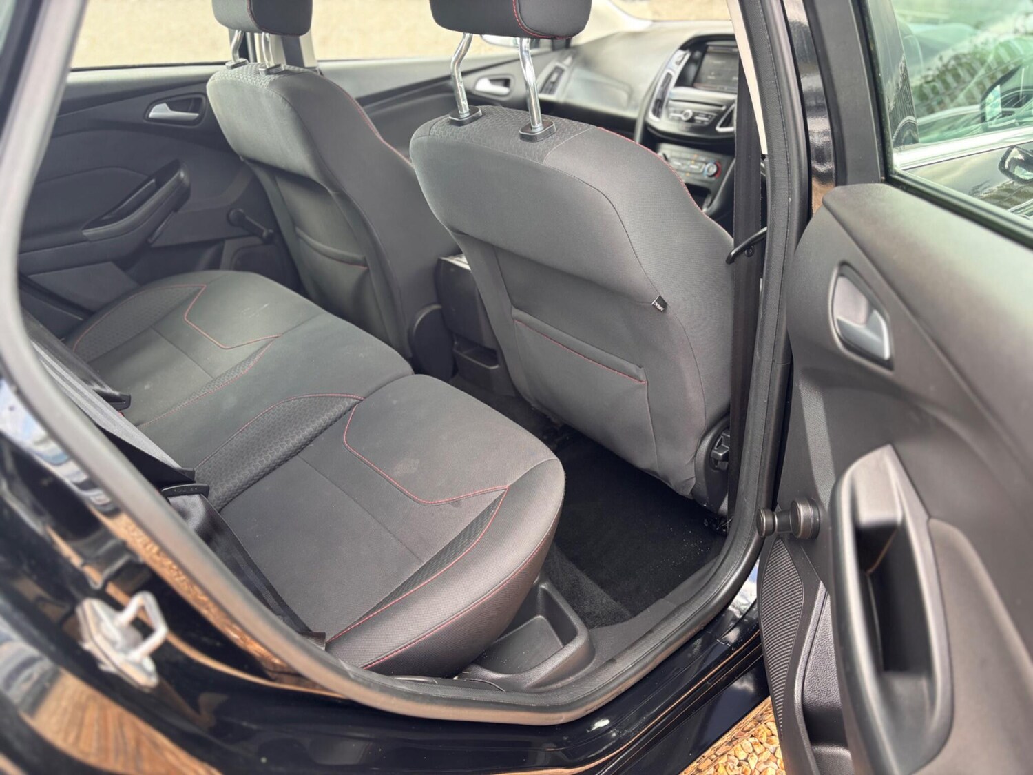 Used Ford Focus 2015 for sale - 78019152: Photo 15