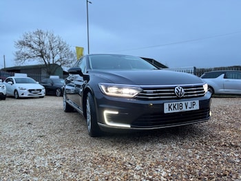 Used Volkswagen Passat 2018 for sale - 76715028: Photo