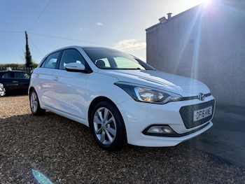 Used Hyundai i20 2016 for sale - 78244508: Photo