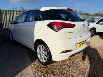 Used Hyundai i20 2016 for sale - 78244508: Photo