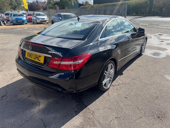 Used Mercedes-Benz E-Class 2011 for sale - 75978474: Photo