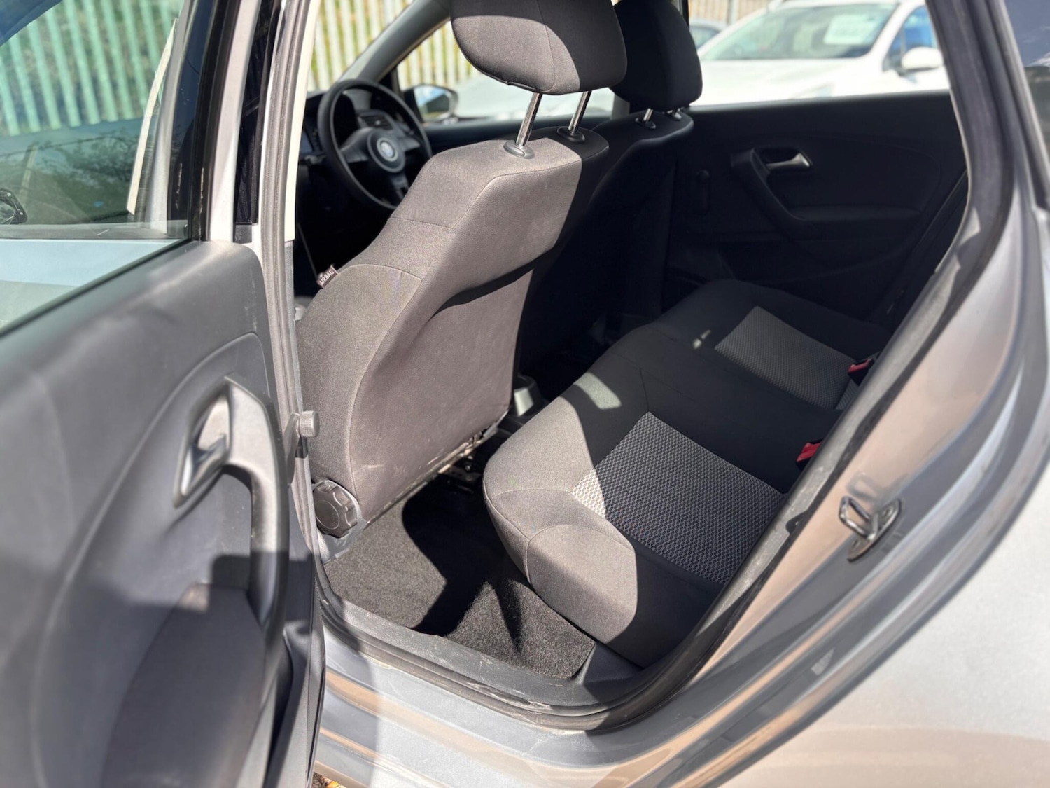 Used Volkswagen Polo 2011 for sale - 78047936: Photo 14