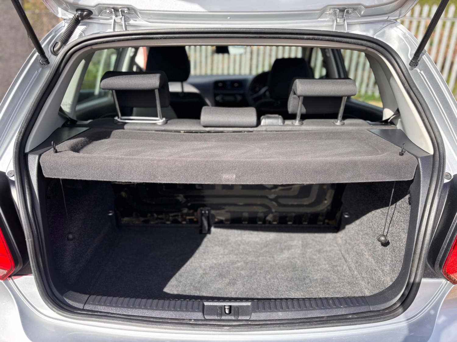 Used Volkswagen Polo 2011 for sale - 78047936: Photo 20