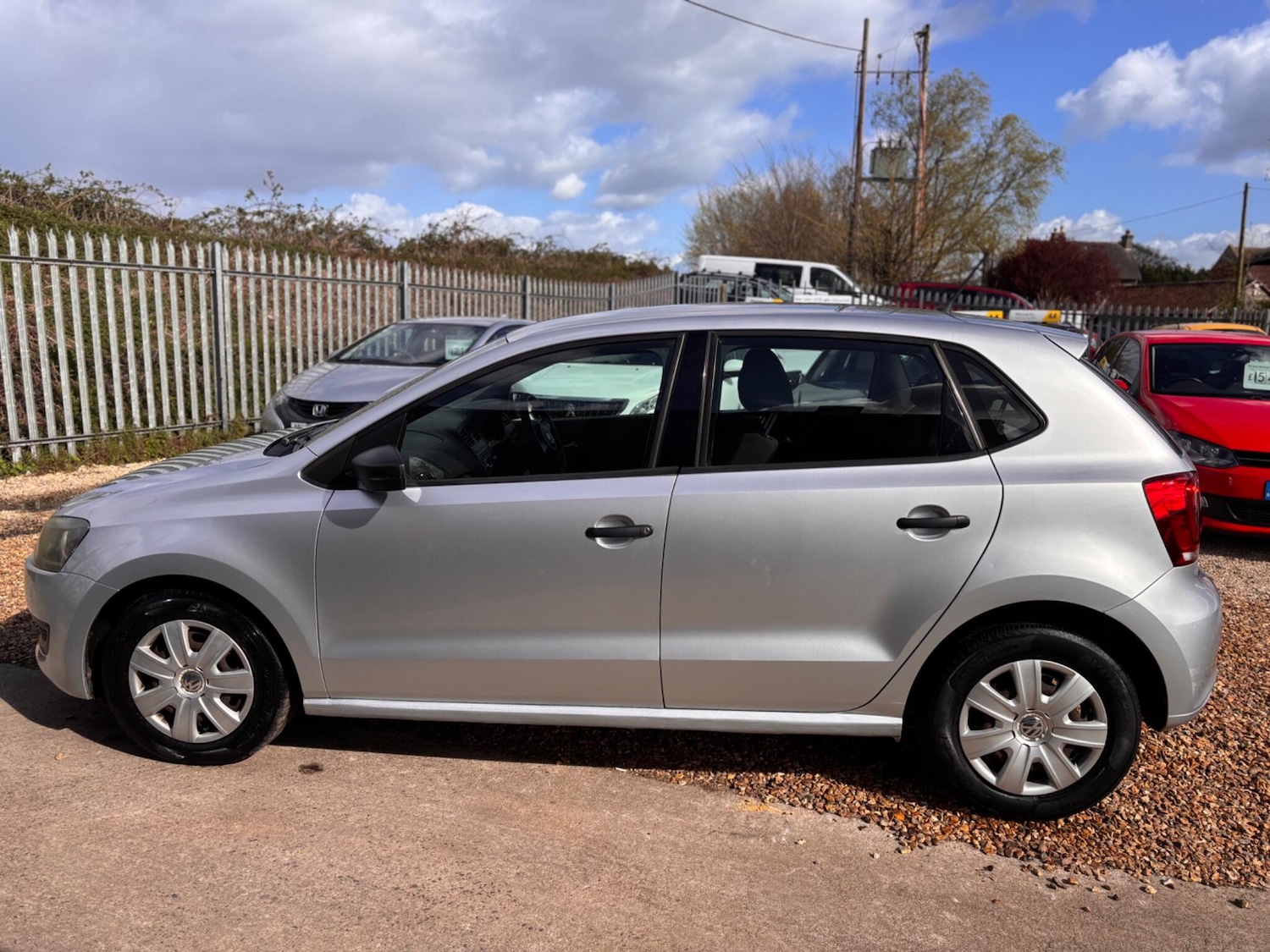 Used Volkswagen Polo 2011 for sale - 78047936: Photo 6