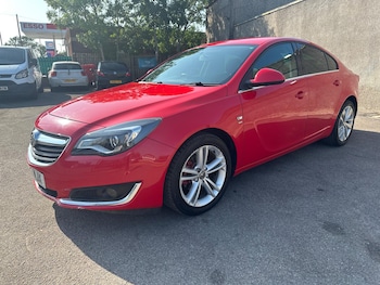Vauxhall - Insignia