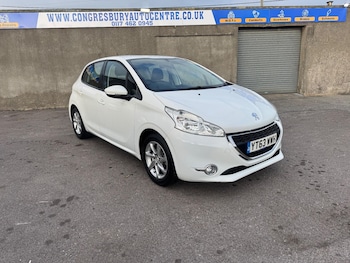Peugeot - 208