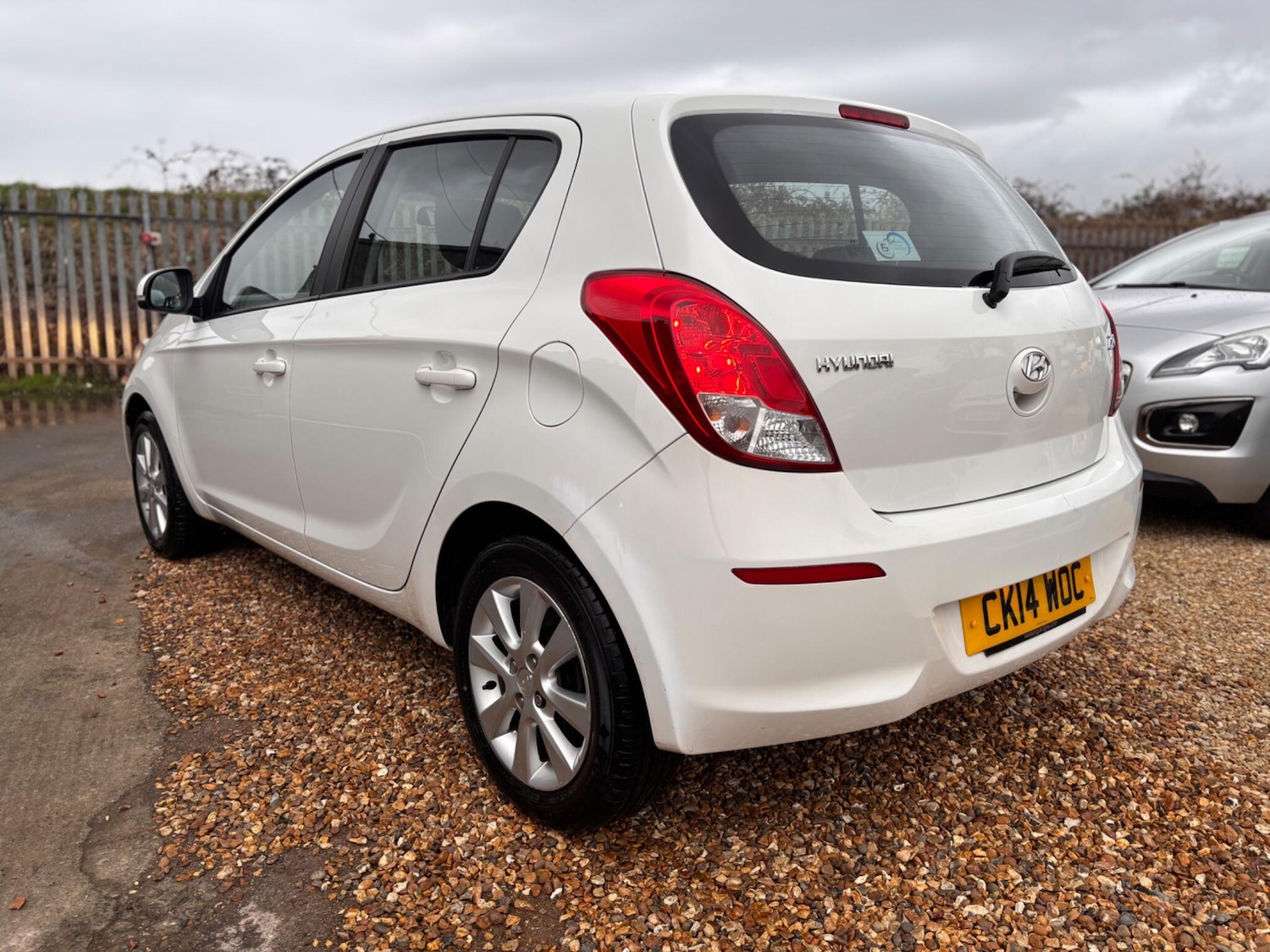 Used Hyundai i20 2014 for sale - 77549506: Photo 5