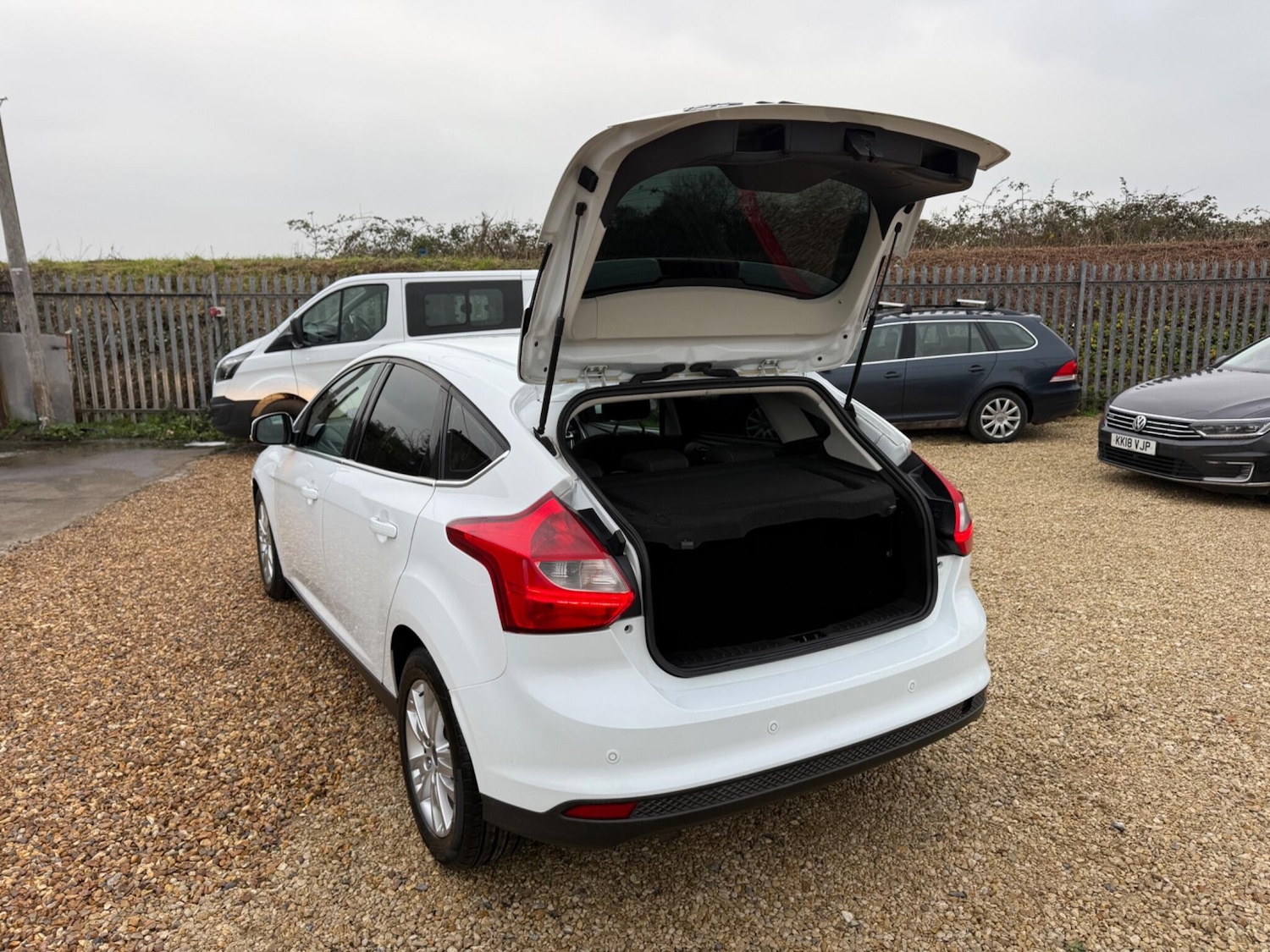 Used Ford Focus 2014 for sale - 77040605: Photo 6