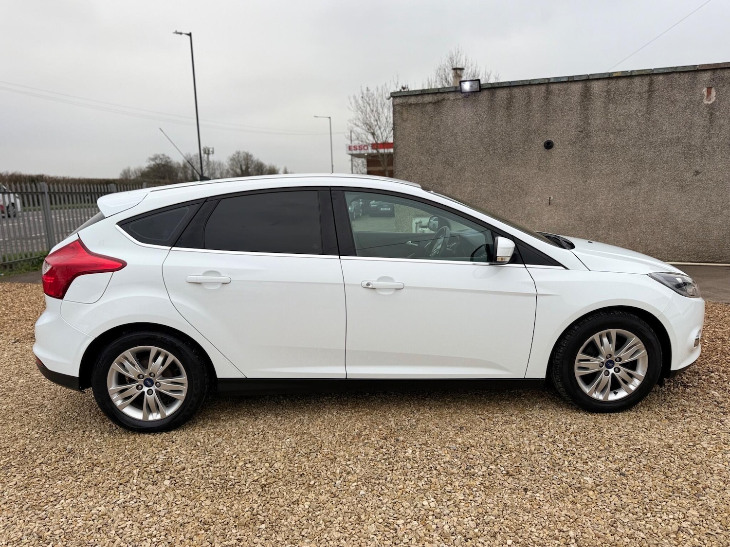Used Ford Focus 2014 for sale - 77040605: Photo 9