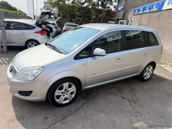 Used Vauxhall Zafira 2010 for sale - 79255697: Photo