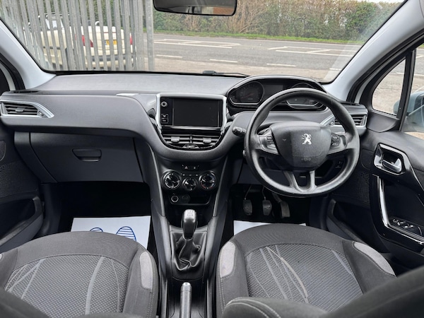 Used Peugeot 208 2013 for sale - 76239615: Photo 12