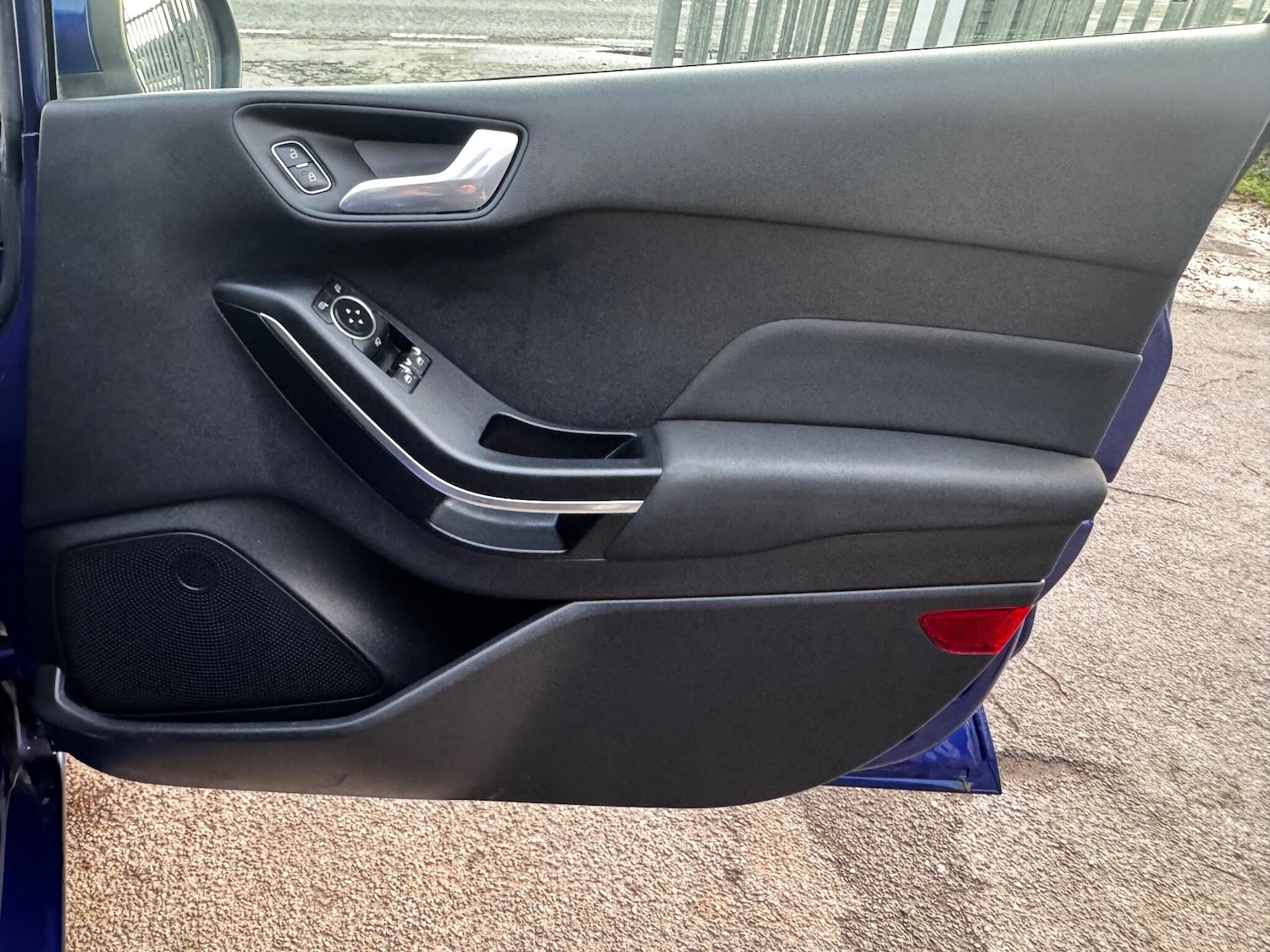 Used Ford Fiesta 2017 for sale - 76607996: Photo 22