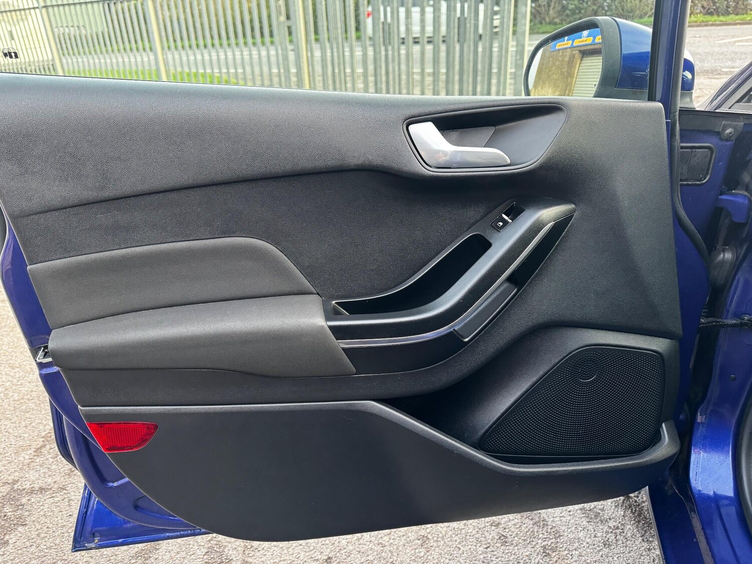 Used Ford Fiesta 2017 for sale - 76607996: Photo 26