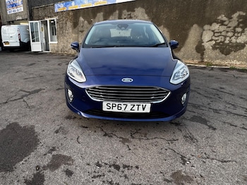 Used Ford Fiesta 2017 for sale - 76607996: Photo