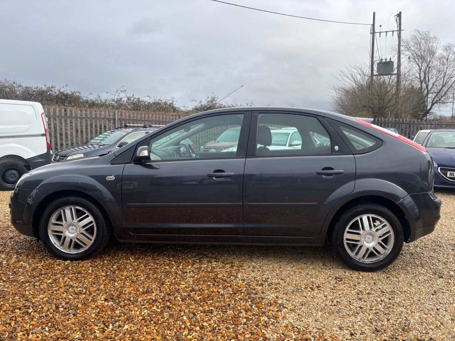 Used Ford Focus 2007 for sale - 76975778: Photo 8