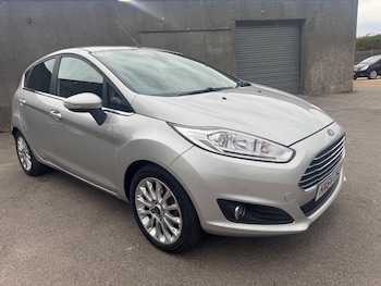 Used Ford Fiesta 2014 for sale - 75702423: Photo