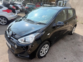 Used Hyundai i10 2017 for sale - 79255559: Photo