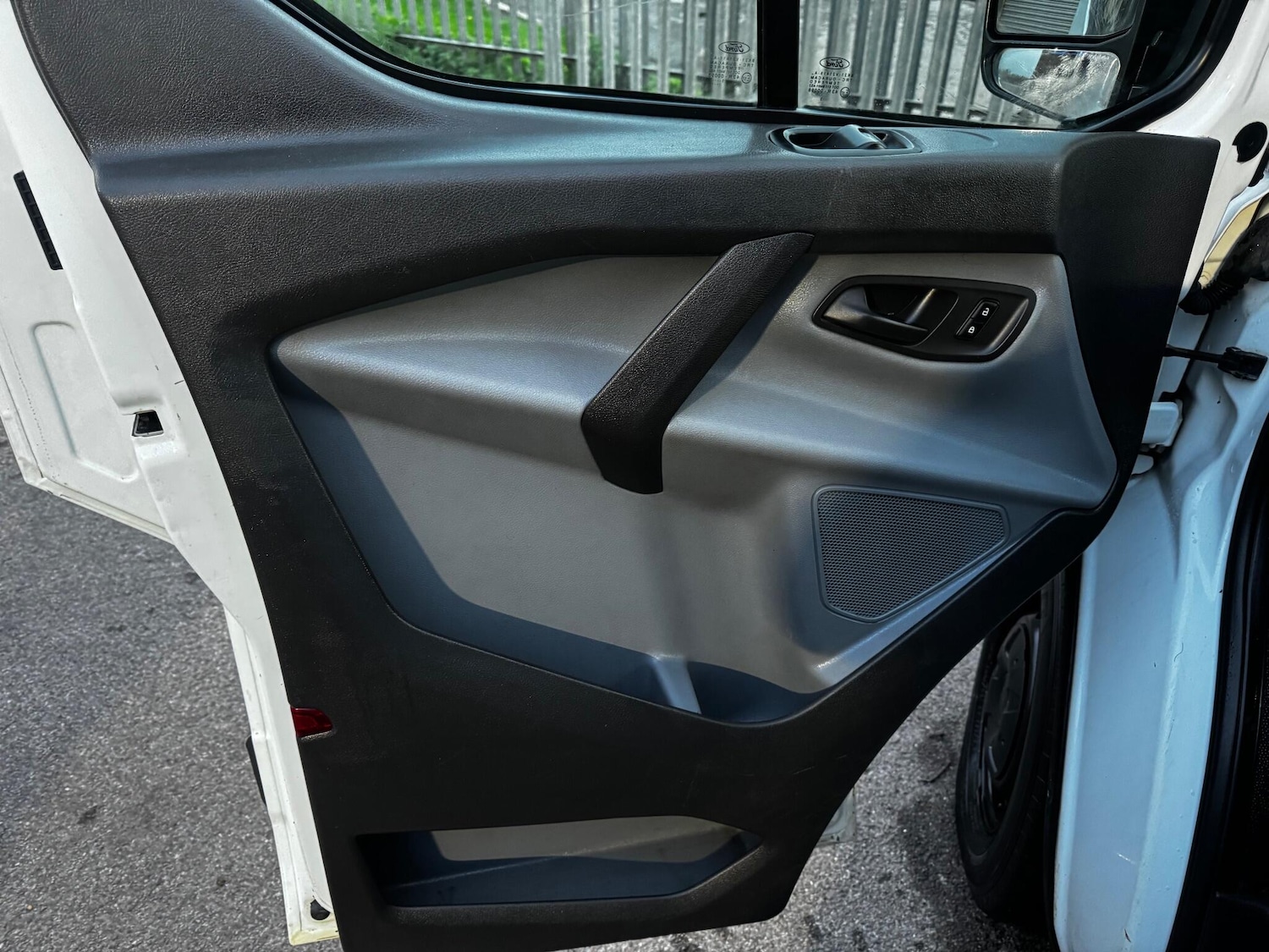 Used Ford Transit Custom 2013 for sale - 76607855: Photo 19