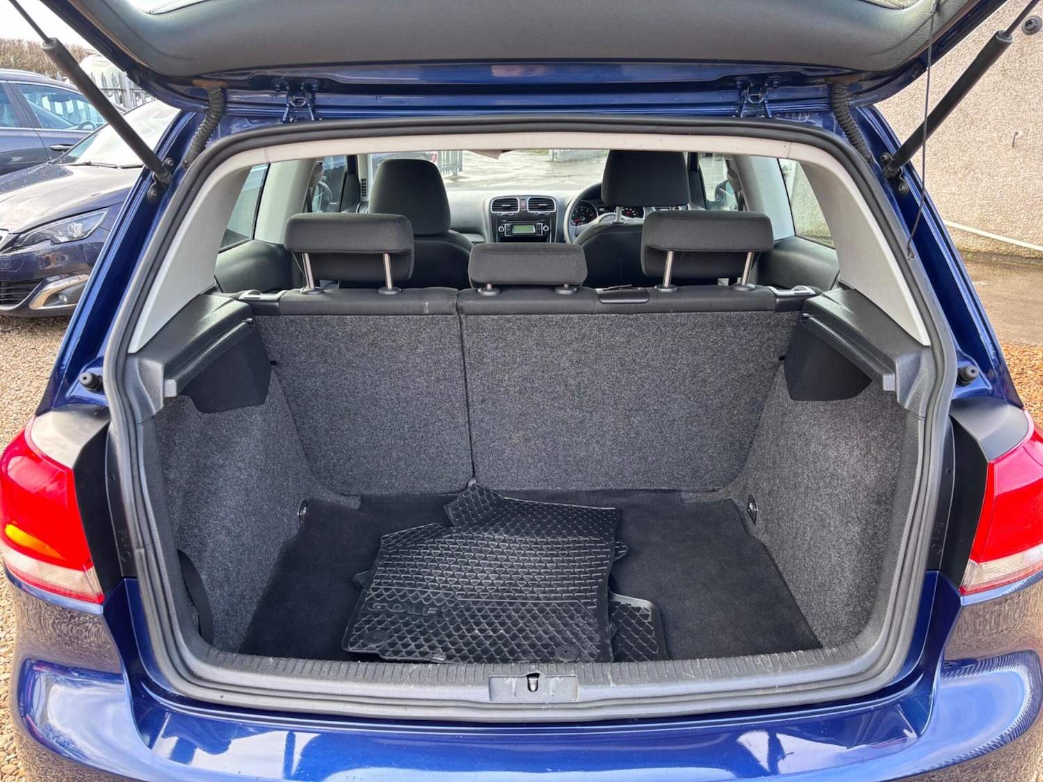 Used Volkswagen Golf 2009 for sale - 77376190: Photo 13