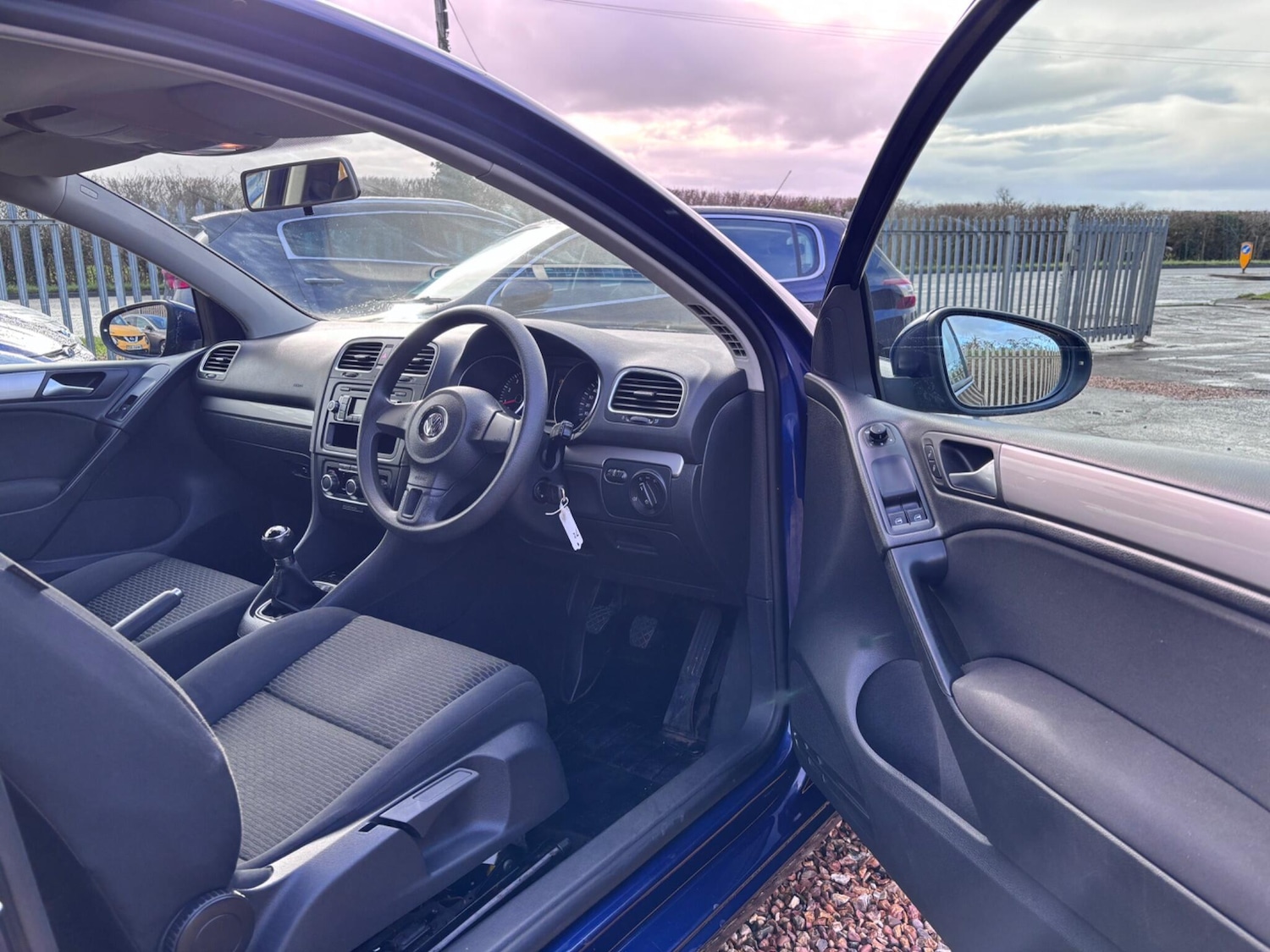 Used Volkswagen Golf 2009 for sale - 77376190: Photo 16