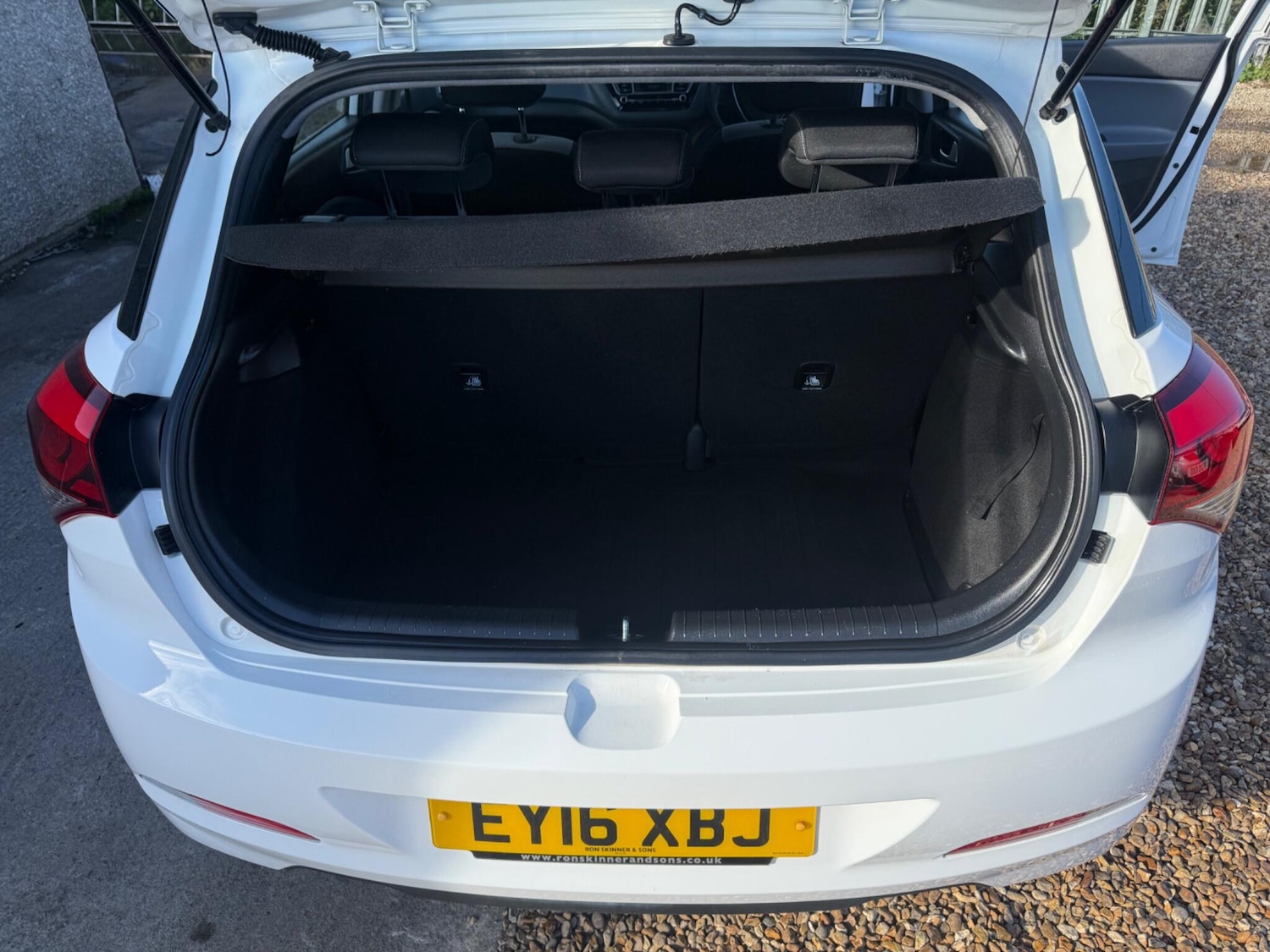 Used Hyundai i20 for sale - 78214788: Photo 27