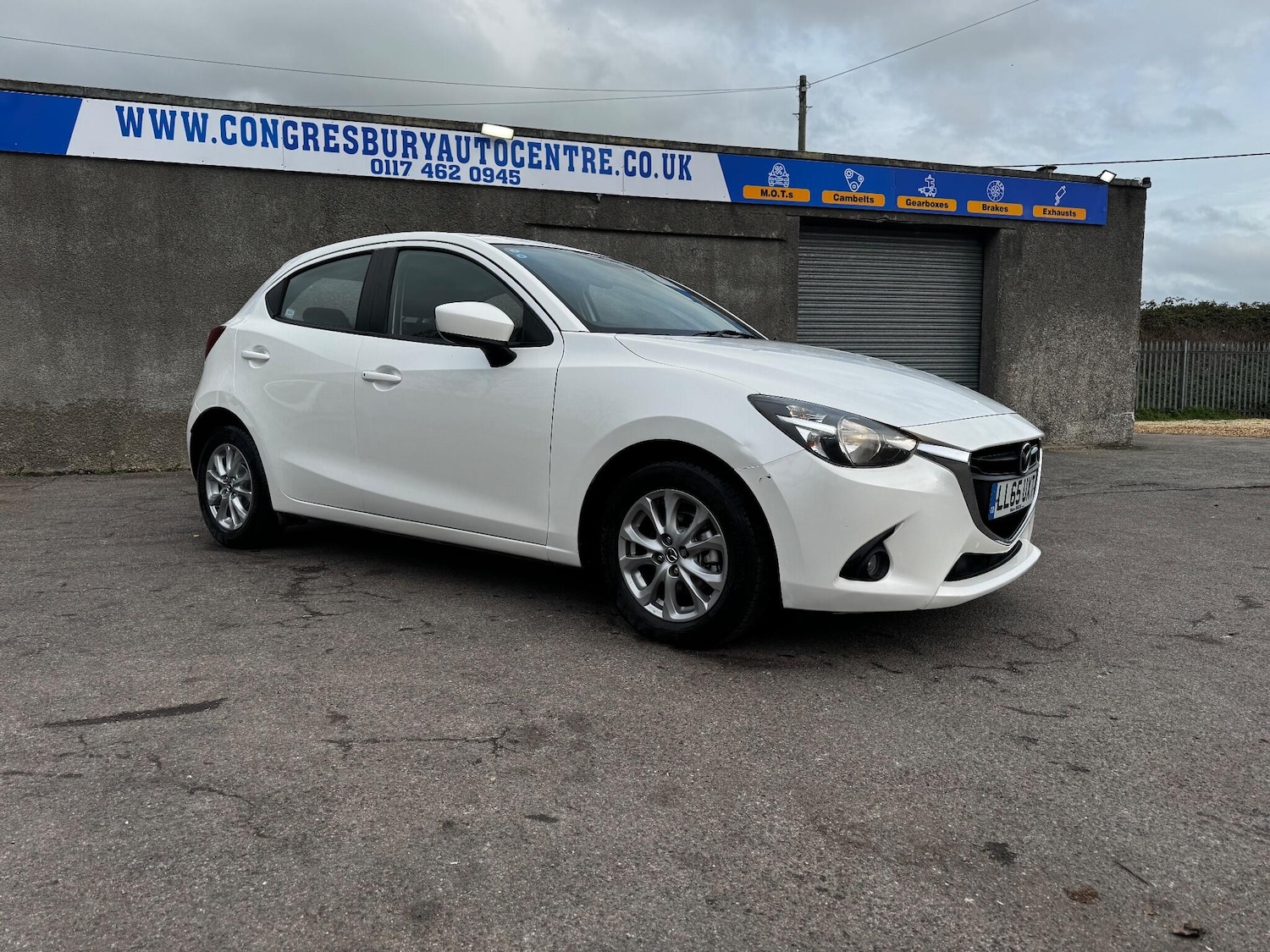 Used Mazda Mazda2 2016 for sale - 76498646: Photo 1