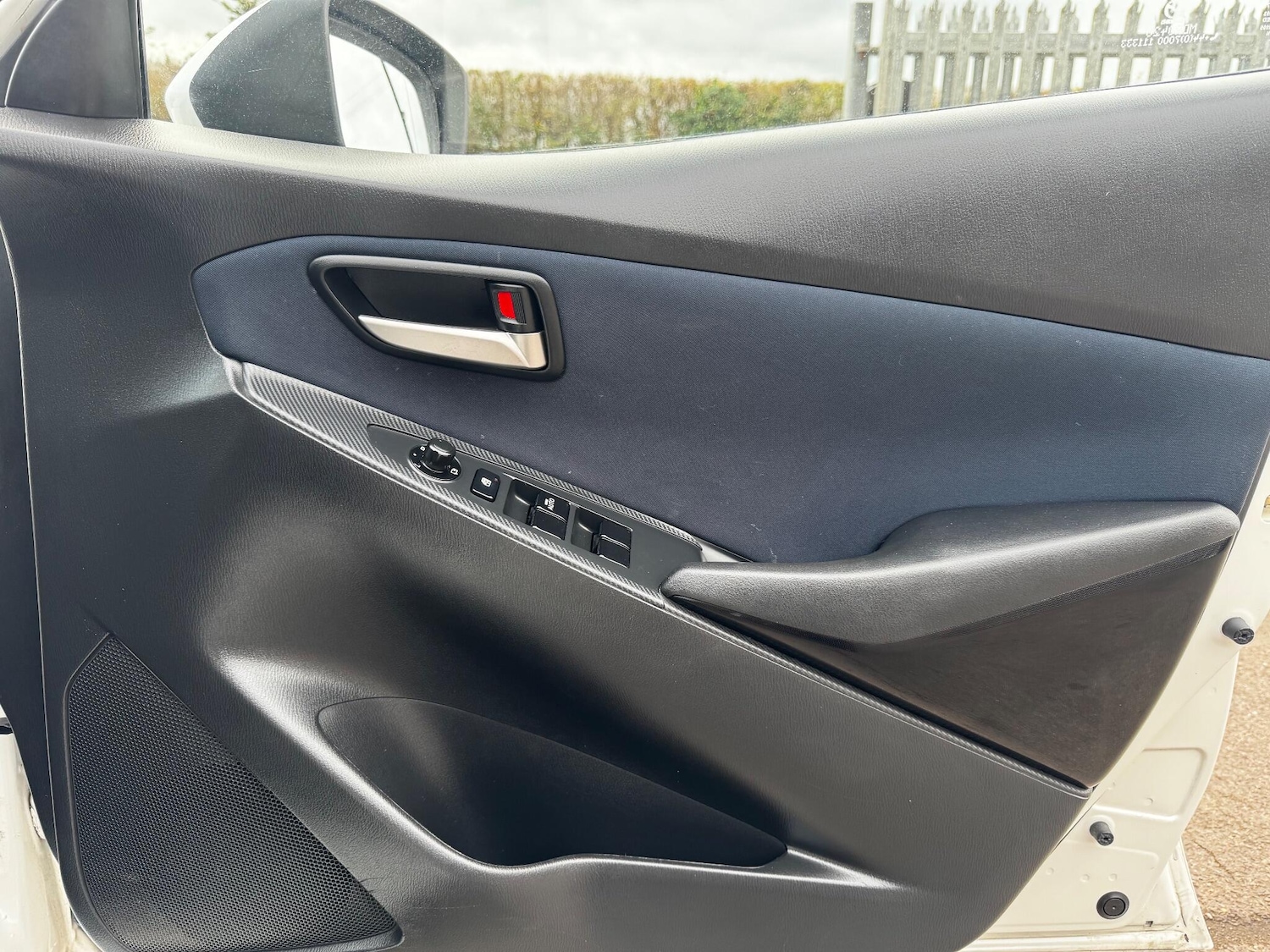 Used Mazda Mazda2 2016 for sale - 76498646: Photo 17