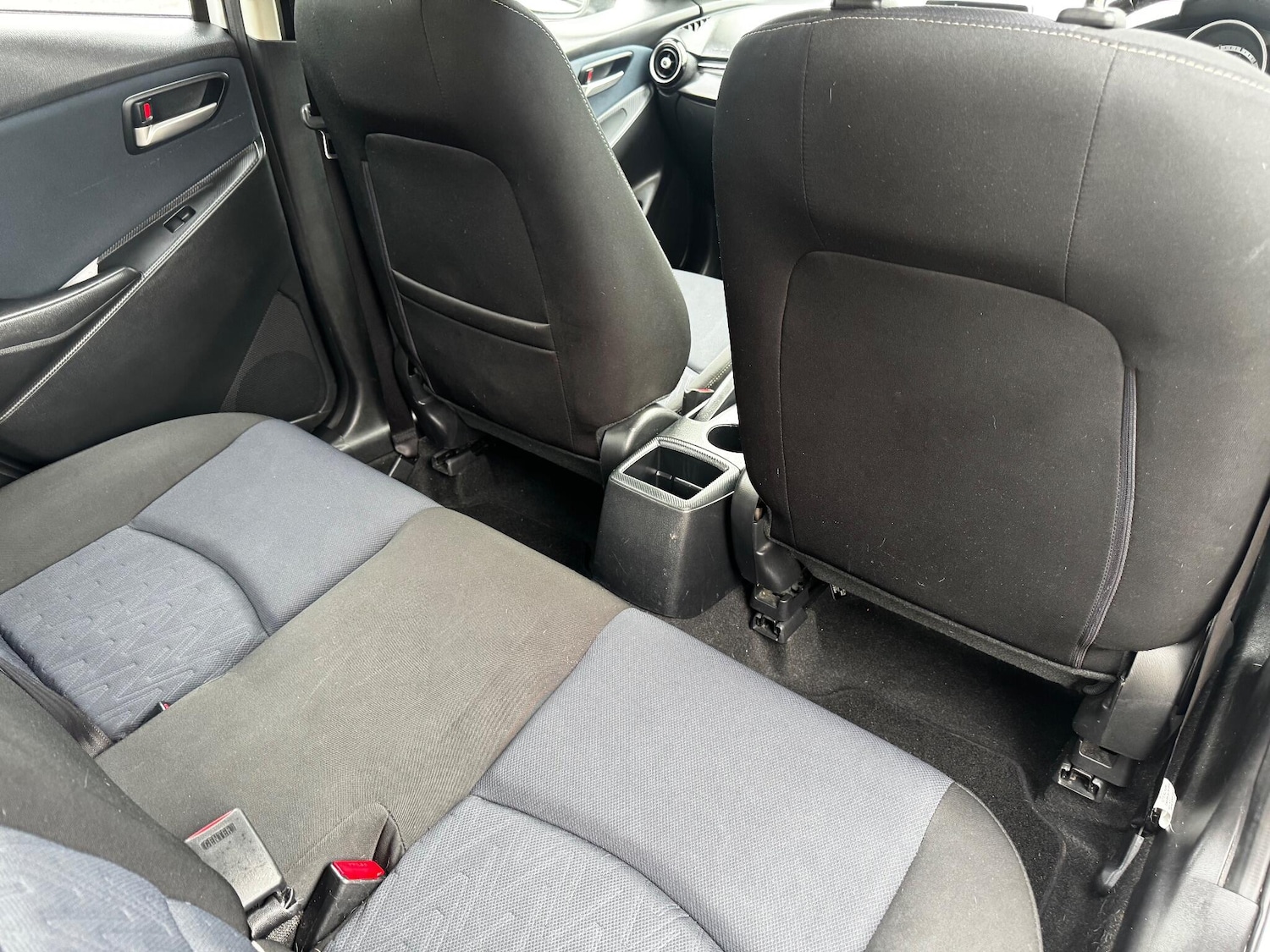 Used Mazda Mazda2 2016 for sale - 76498646: Photo 19