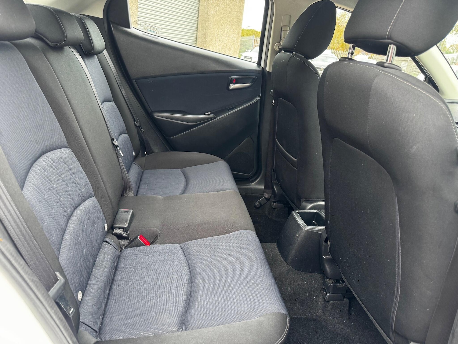 Used Mazda Mazda2 2016 for sale - 76498646: Photo 20