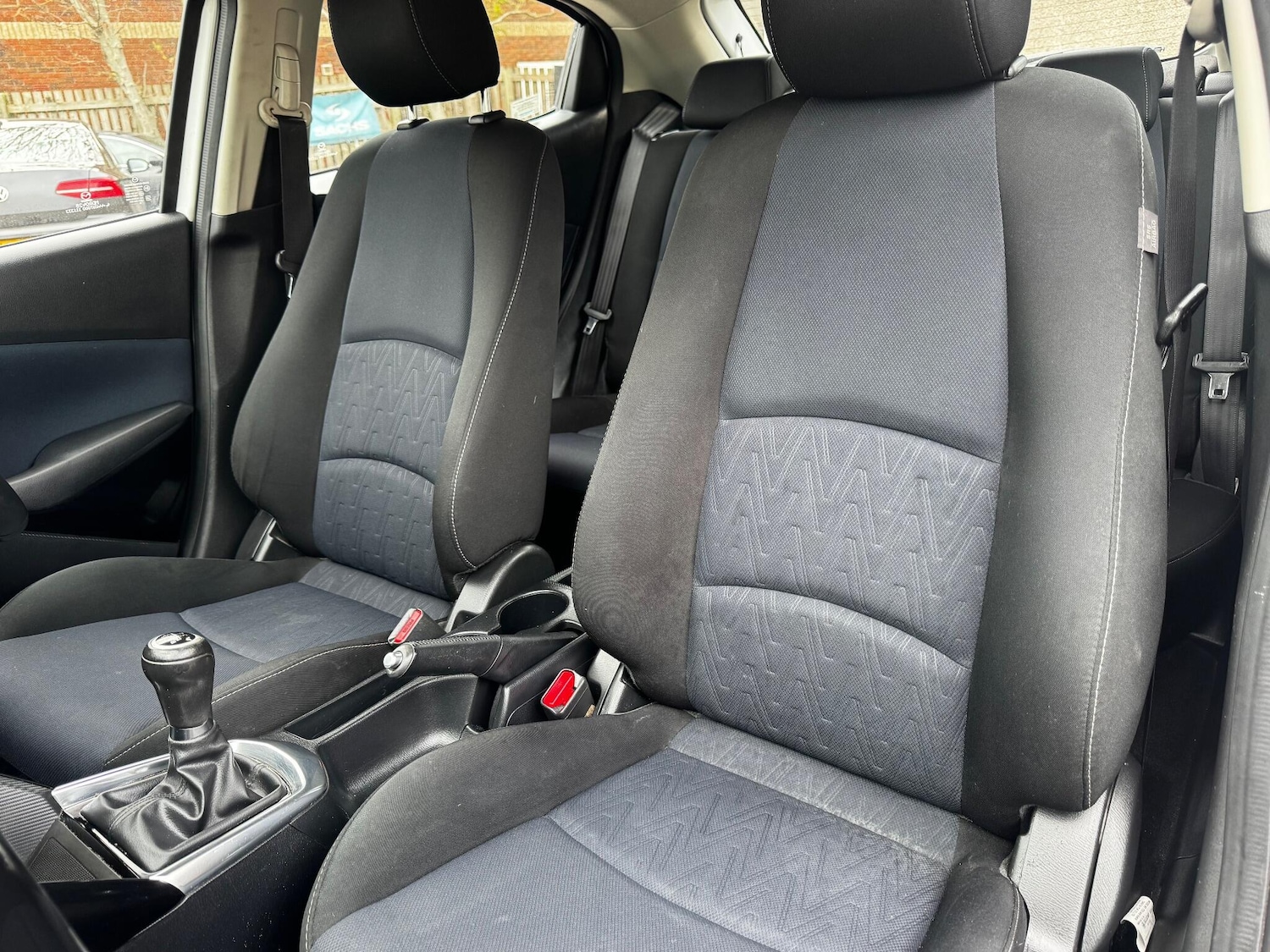 Used Mazda Mazda2 2016 for sale - 76498646: Photo 29