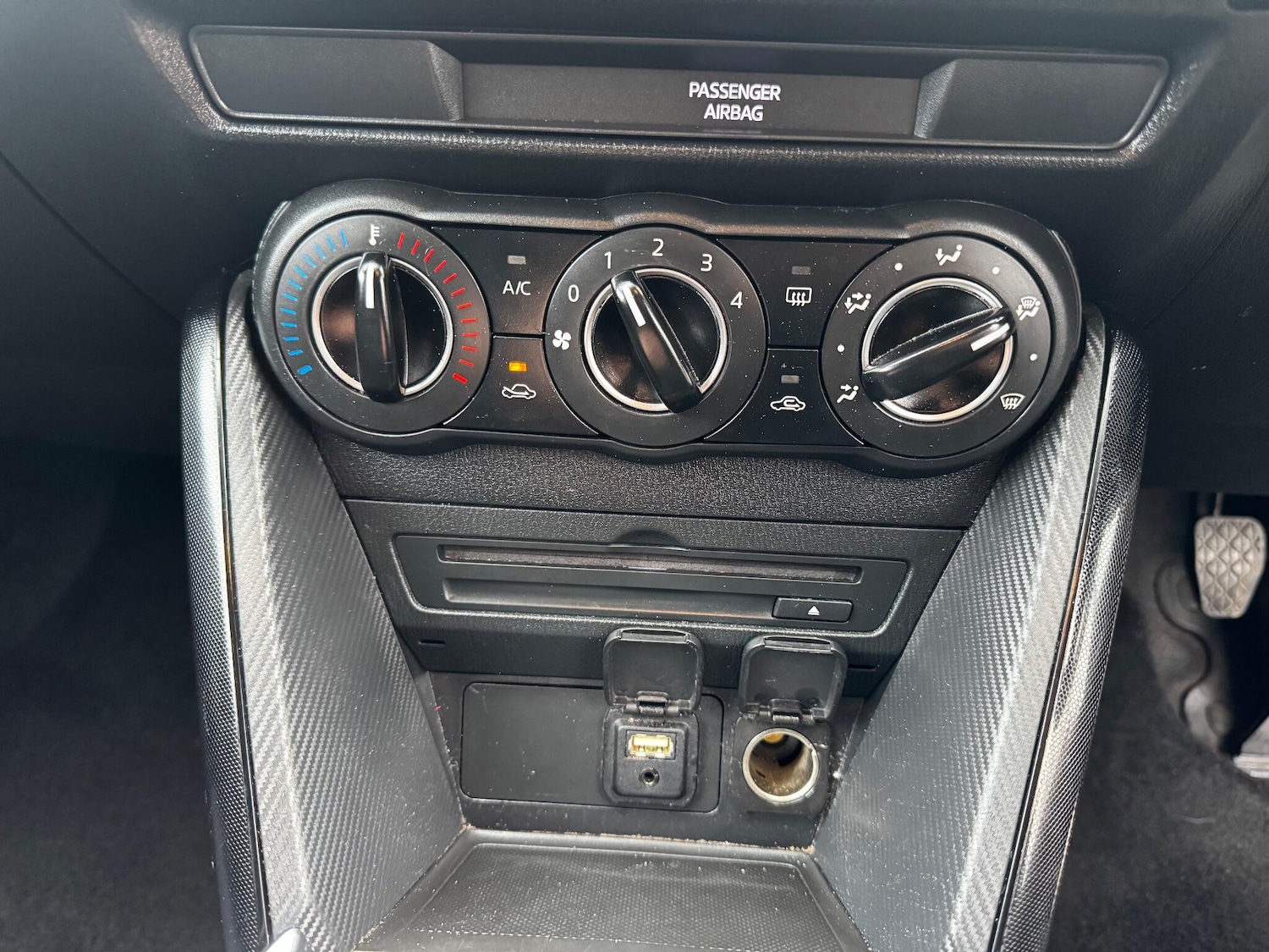 Used Mazda Mazda2 2016 for sale - 76498646: Photo 33