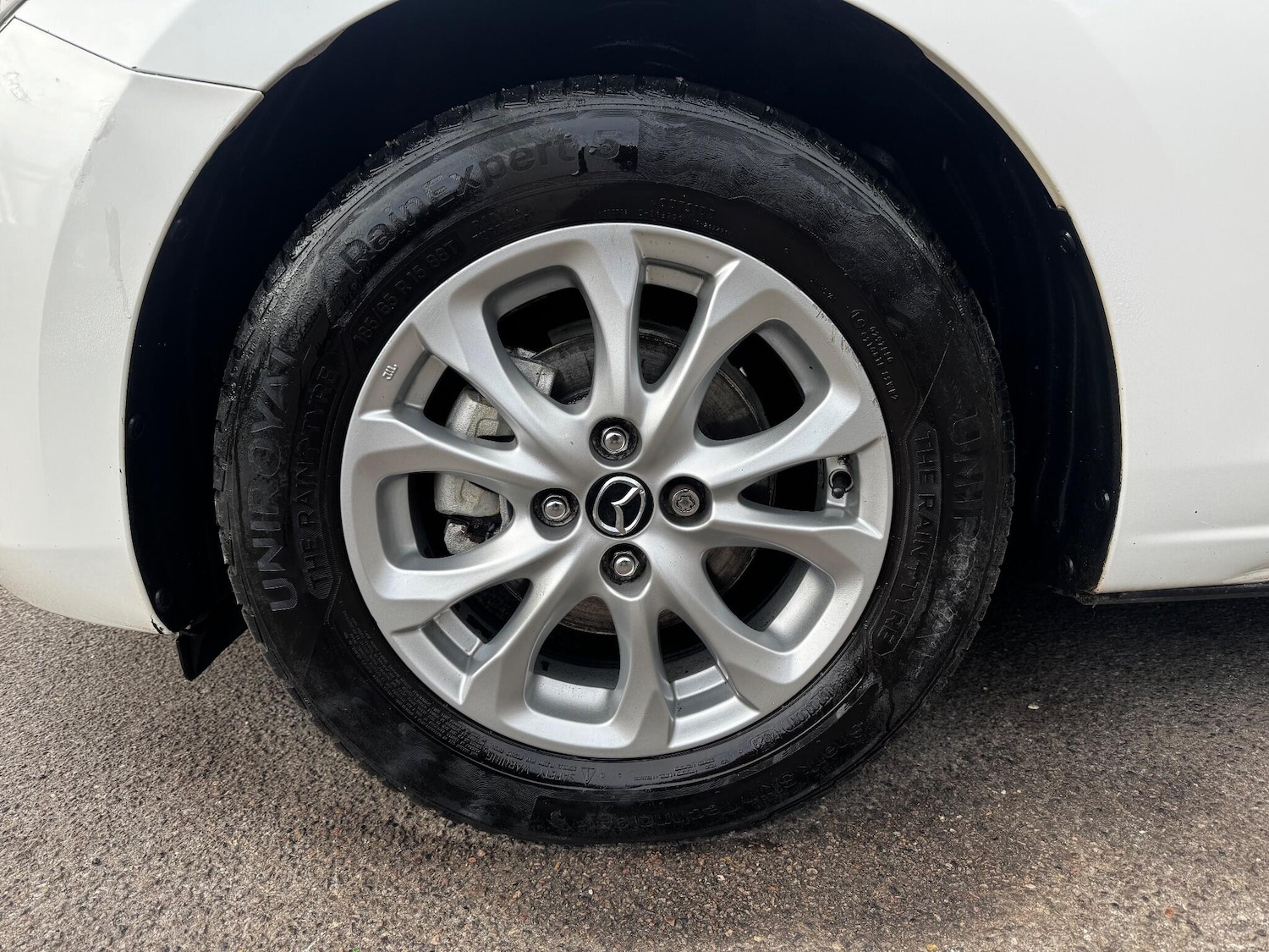 Used Mazda Mazda2 2016 for sale - 76498646: Photo 38