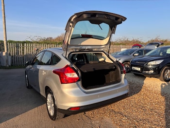 Used Ford Focus 2014 for sale - 77970208: Photo