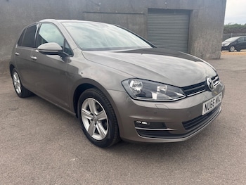 Used Volkswagen Golf 2016 for sale - 75702425: Photo